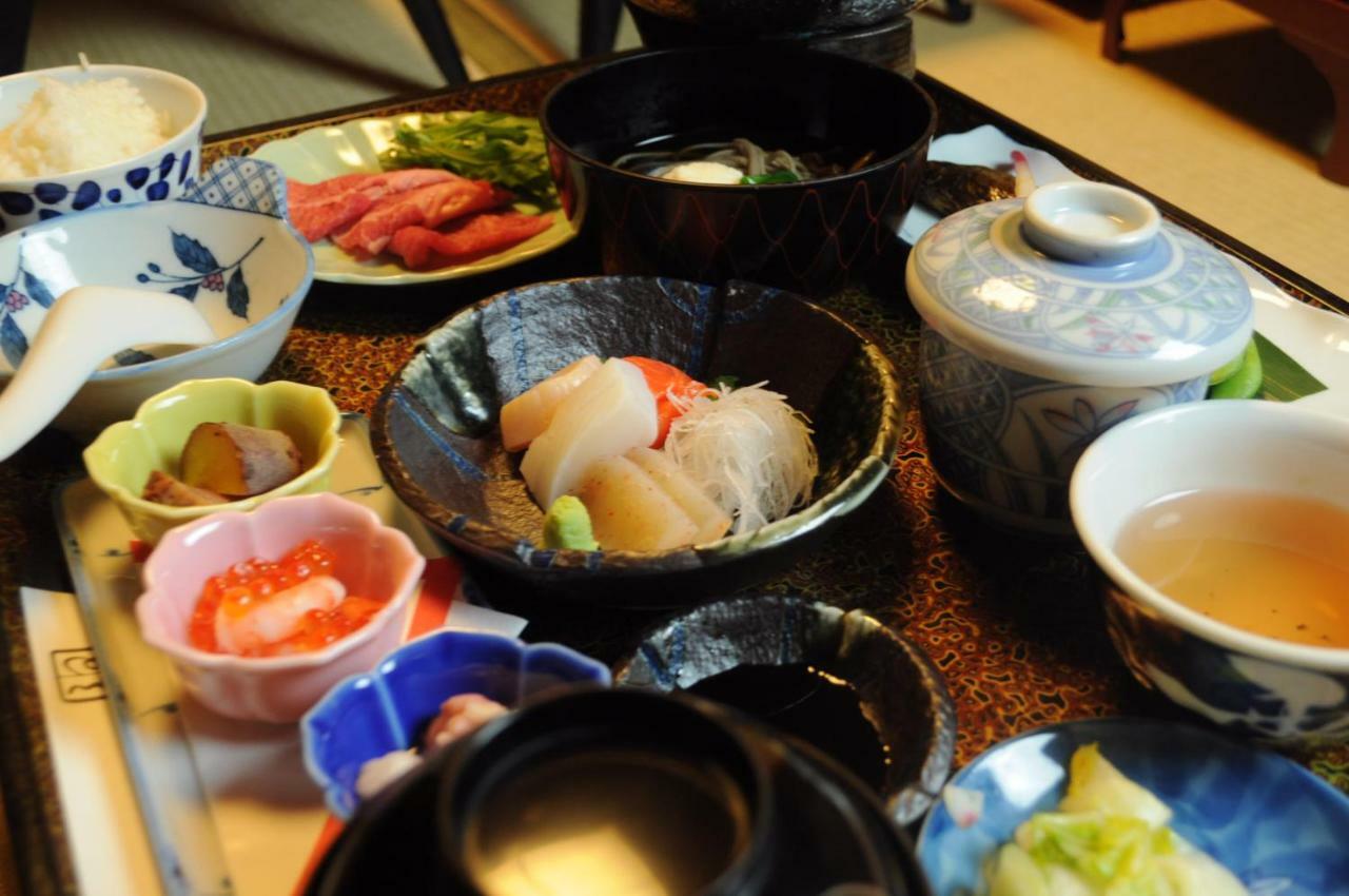 伊祖梅索酒店 下吕市 外观 照片